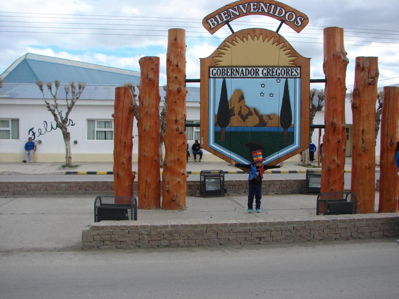 Hospedaje "San Andres" Gobernador Gregores Bagian luar foto